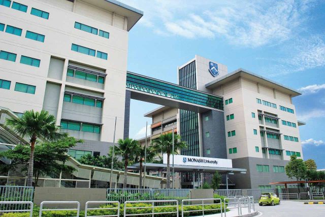 Thụ hưởng tinh hoa giáo dục của Đại học Go8 Úc tại Malaysia, tối ưu chi phí đến 50%, gạt phăng nỗi lo visa. Ảnh: Monash University Malaysia Website
